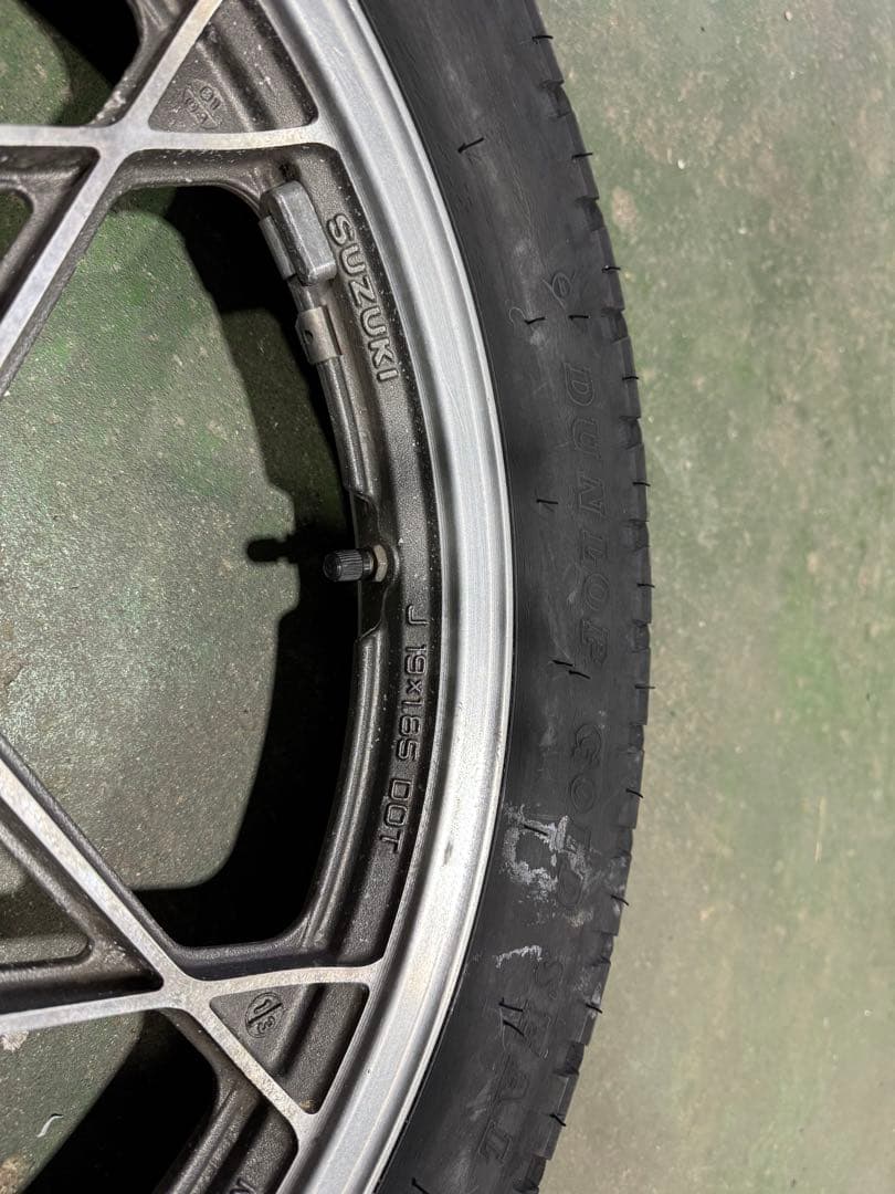 GSX400F 純正　フロント　星キャス　19インチ　ダブルディスク対応