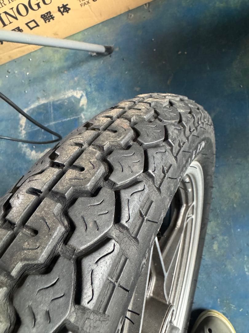 GSX400F 純正　フロント　星キャス　19インチ　ダブルディスク対応