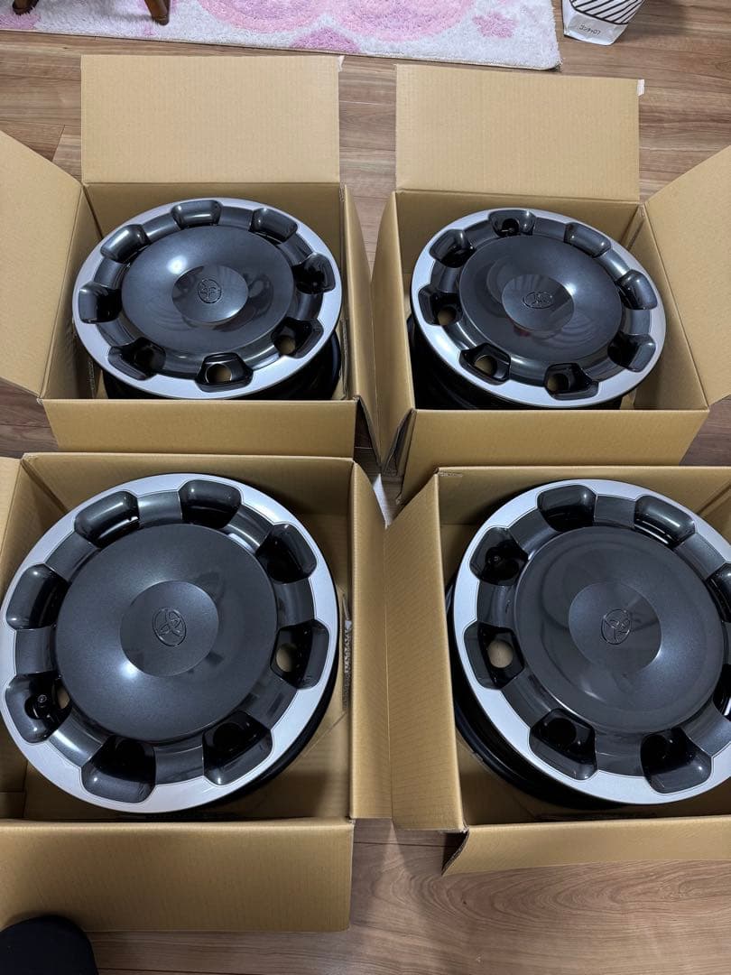 【2本です】トヨタ シエンタＺ15インチ 純正スチールホイール 2本 新車外し