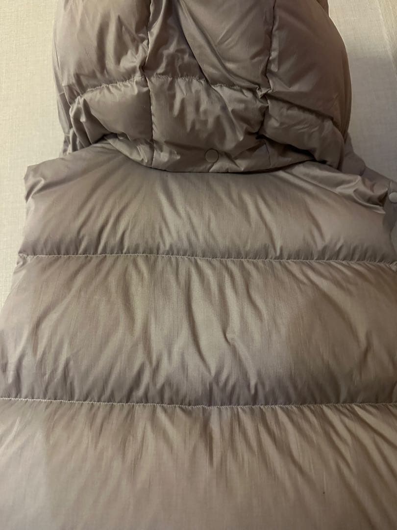 Lululemon ベージュ ダウンベスト サイズ8