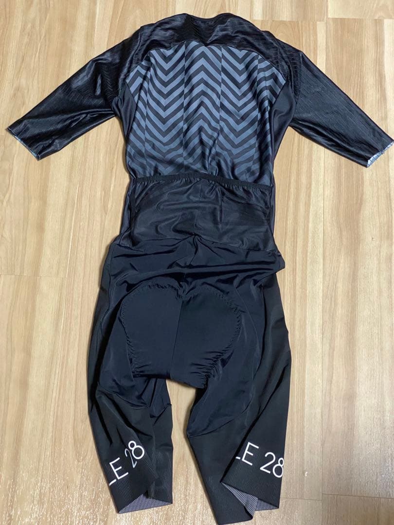 RULE 28 トライアスロンウェア ブラック　Mサイズ