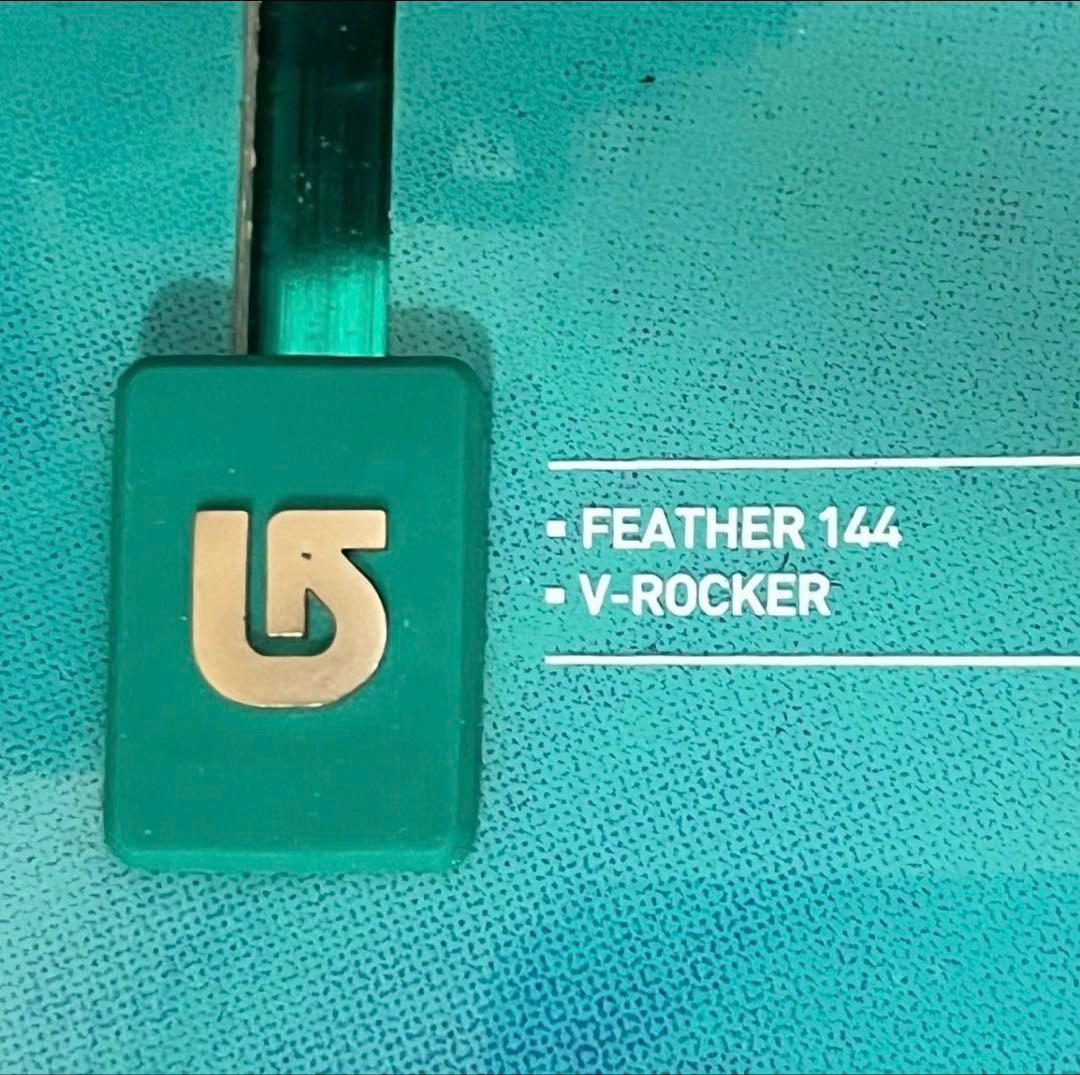 美品　BURTON バートン　レディース　スノーボード4点144cm est