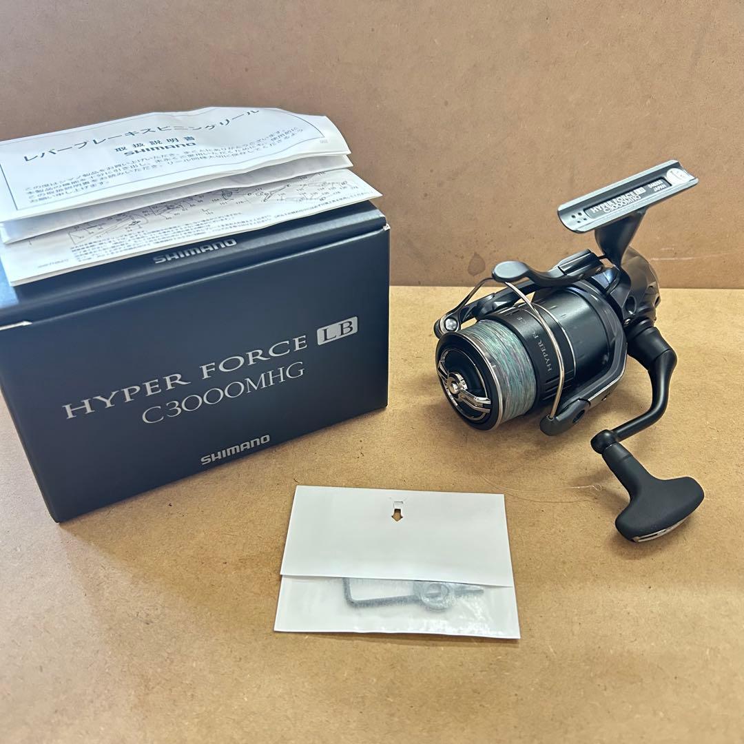 【美品】シマノ 23 ハイパーフォースLB C3000MHG リール