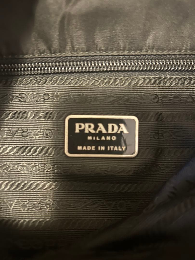【希少】PRADA ワンショルダーバッグ 三角ロゴ テスート 肩掛け ブラック