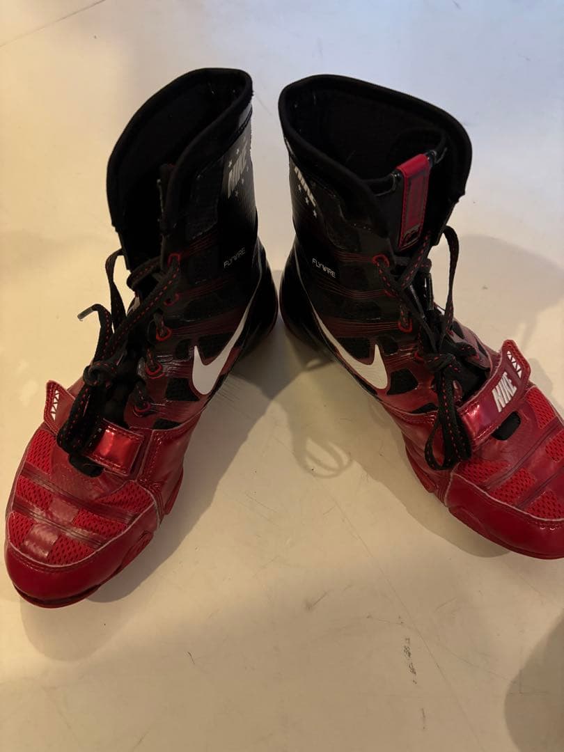 NIKE ボクシングシューズ 赤/黒 ハイパーKO
