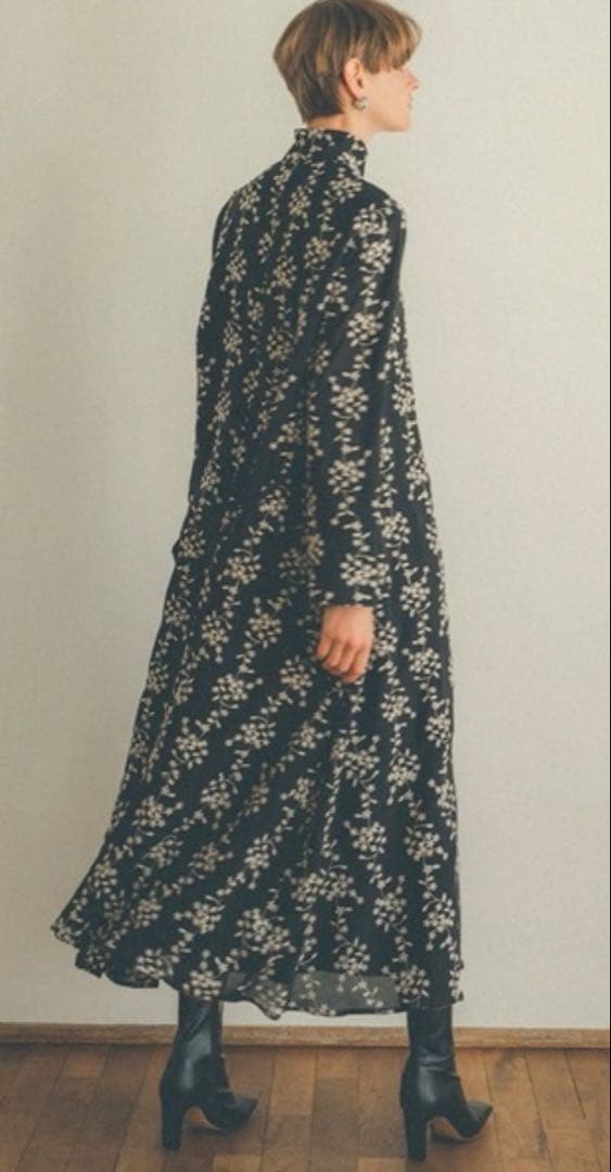 CLANE:クラネ　STRIPE FLOWER EMBROIDERYワンピース