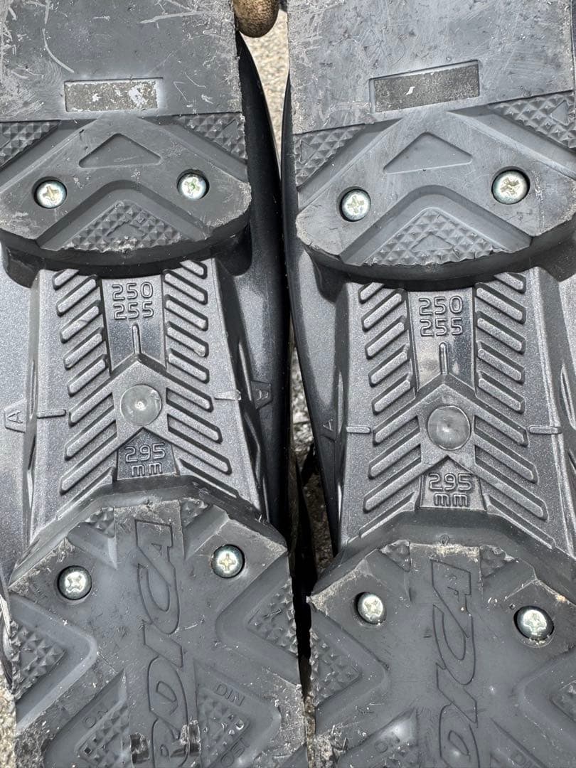 スキー板・スキーブーツセット