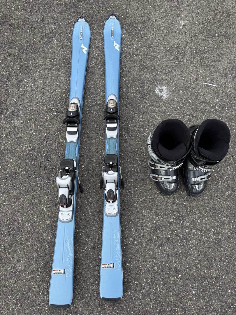 スキー板・スキーブーツセット