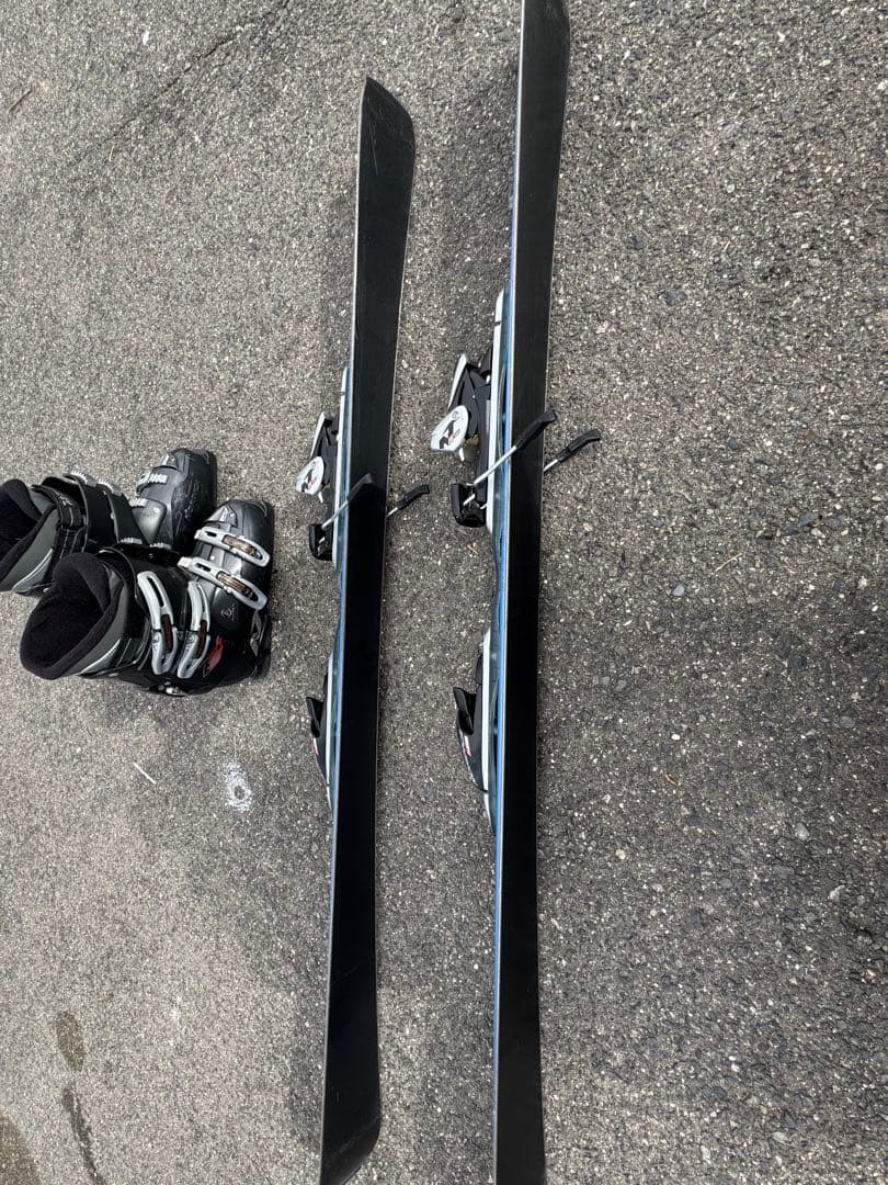 スキー板・スキーブーツセット