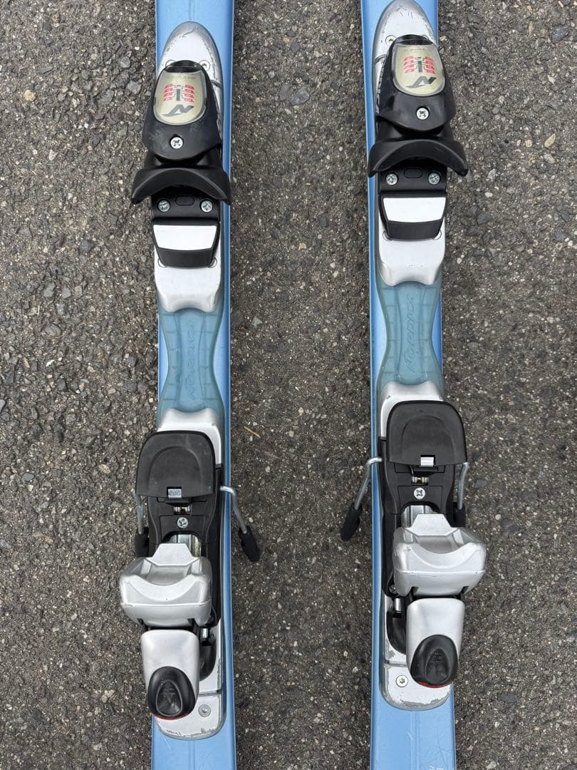 スキー板・スキーブーツセット
