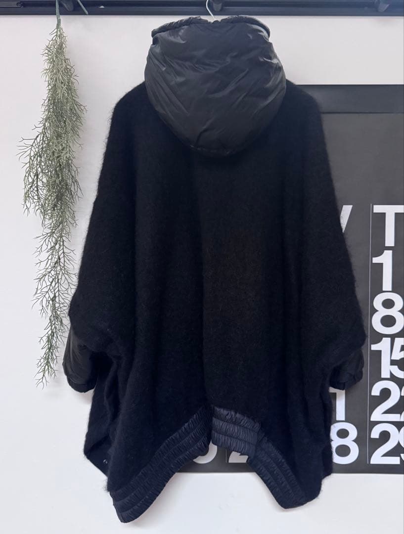 MONCLER GRENOBLE 2024/25秋冬 異素材MIXダウンポンチョ