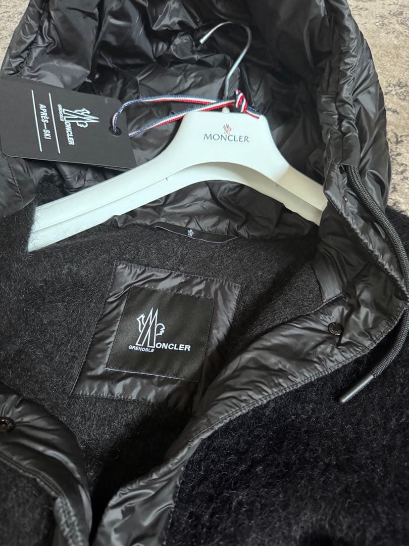 MONCLER GRENOBLE 2024/25秋冬 異素材MIXダウンポンチョ