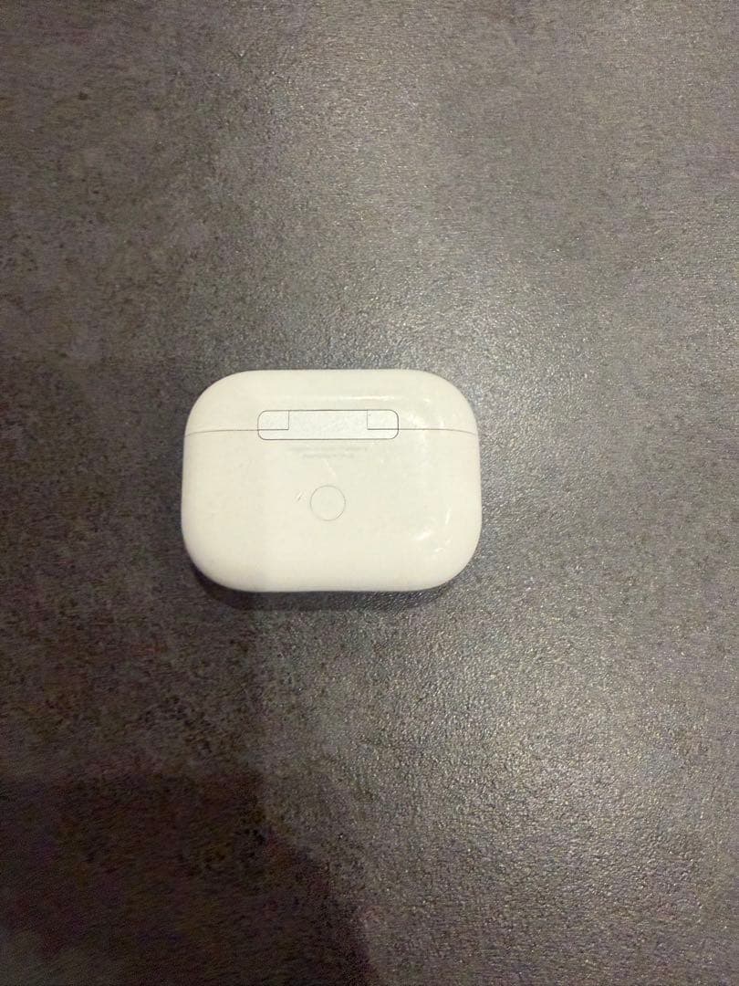 AirPods Pro 第2世代　Lightning 端子