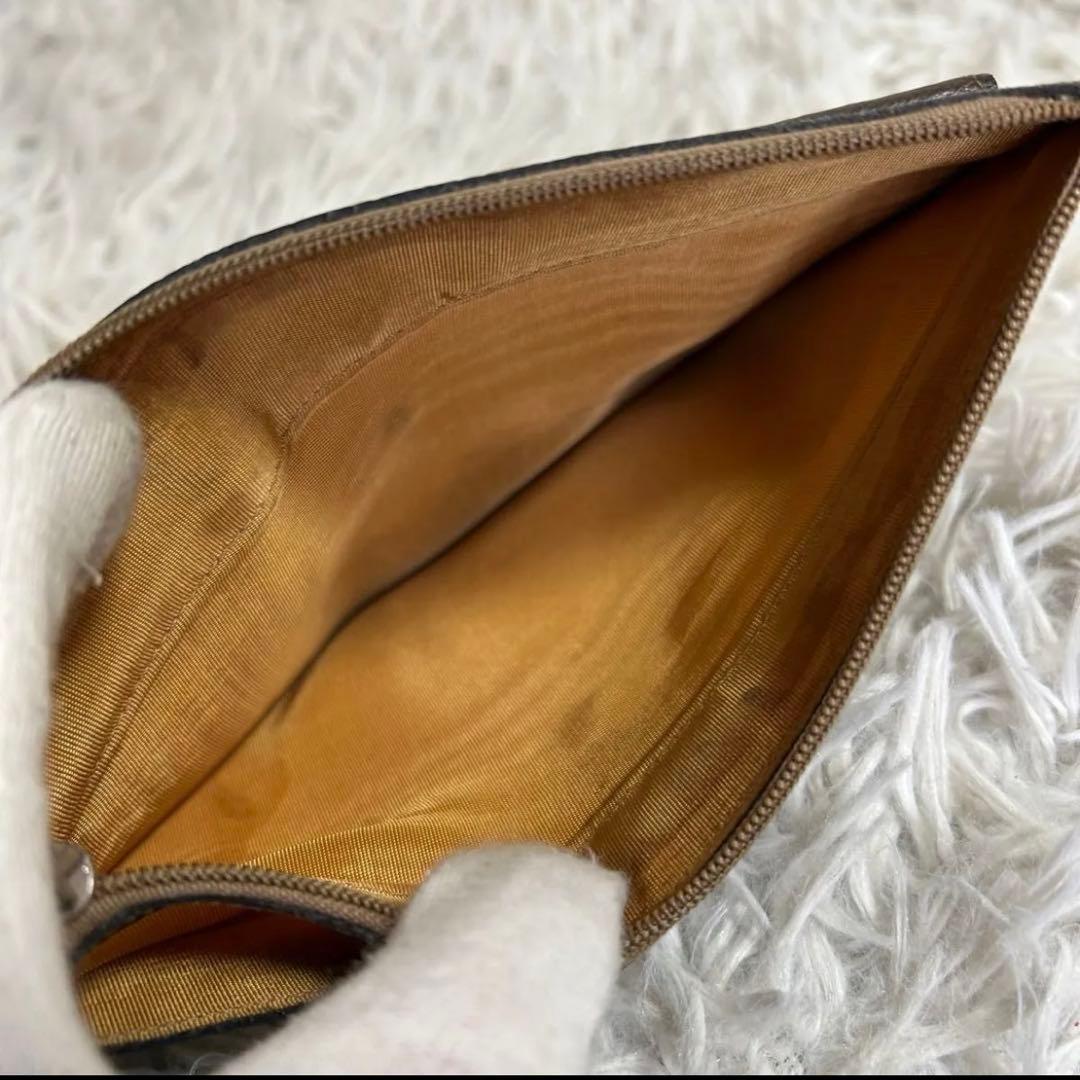 GUCCI GGスプリーム　レザー　ポーチ　セカンドバッグ　クラッチバッグ