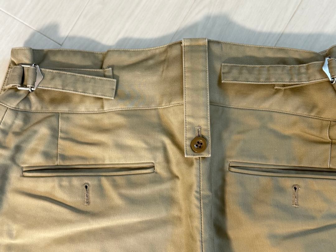 neat ギザモールスキン ベルトレスパンツ