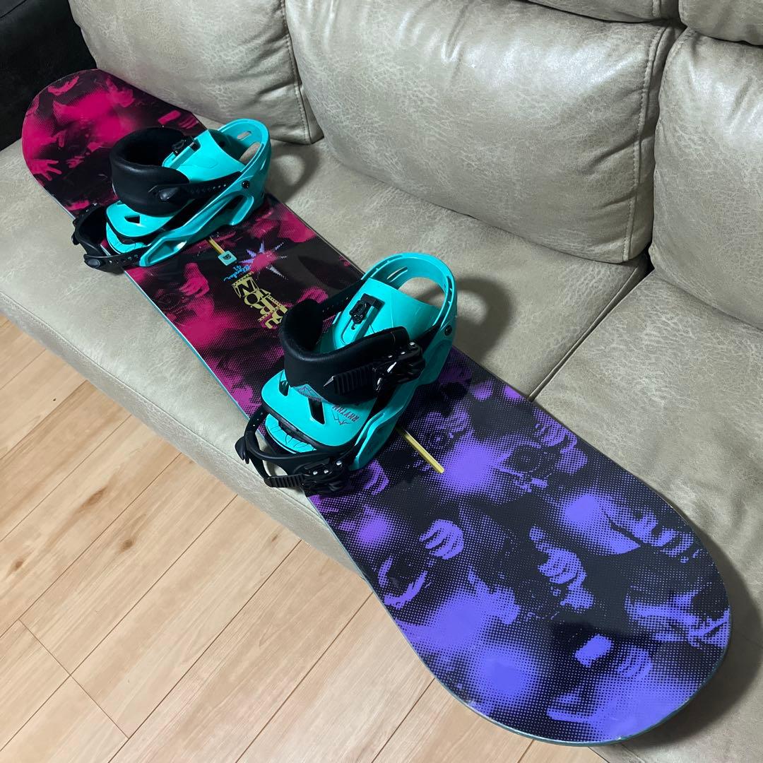 BURTON BLENDER 141 × SALOMON RHYTHM S