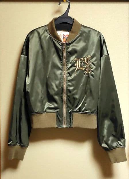 ロイスクレヨン　ブルゾン