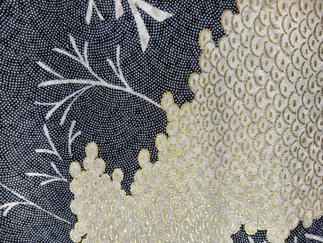 未使用品■特選江戸小紋　無形文化財古代保存型　浜ちりめん　正絹　反物 　105