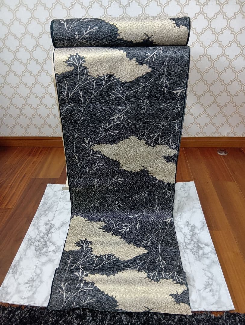 未使用品■特選江戸小紋　無形文化財古代保存型　浜ちりめん　正絹　反物 　105