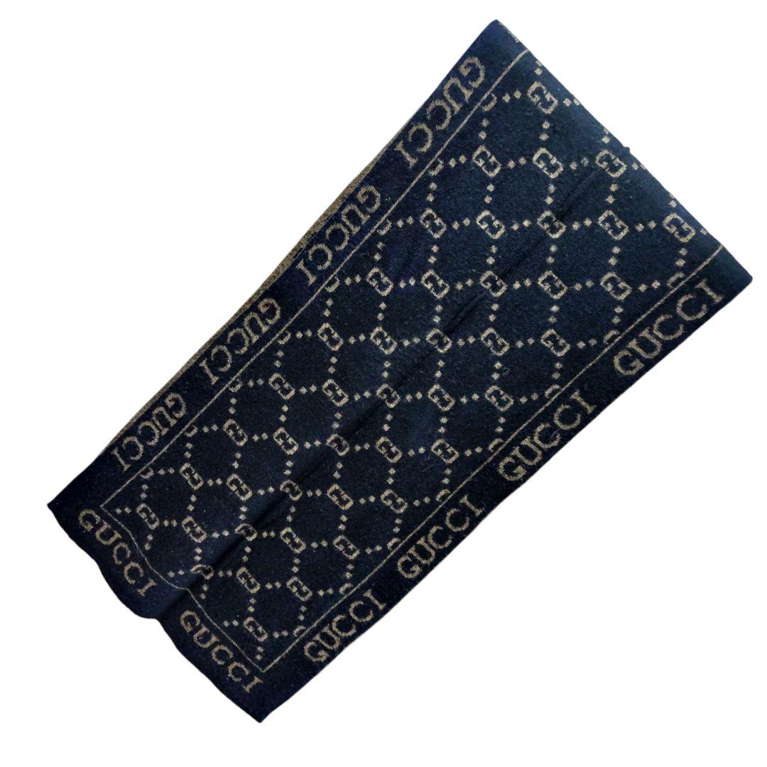 ⑫GUCCI リバーシブルマフラー