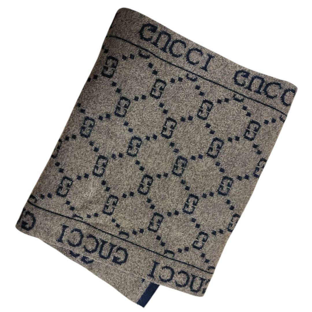 ⑫GUCCI リバーシブルマフラー