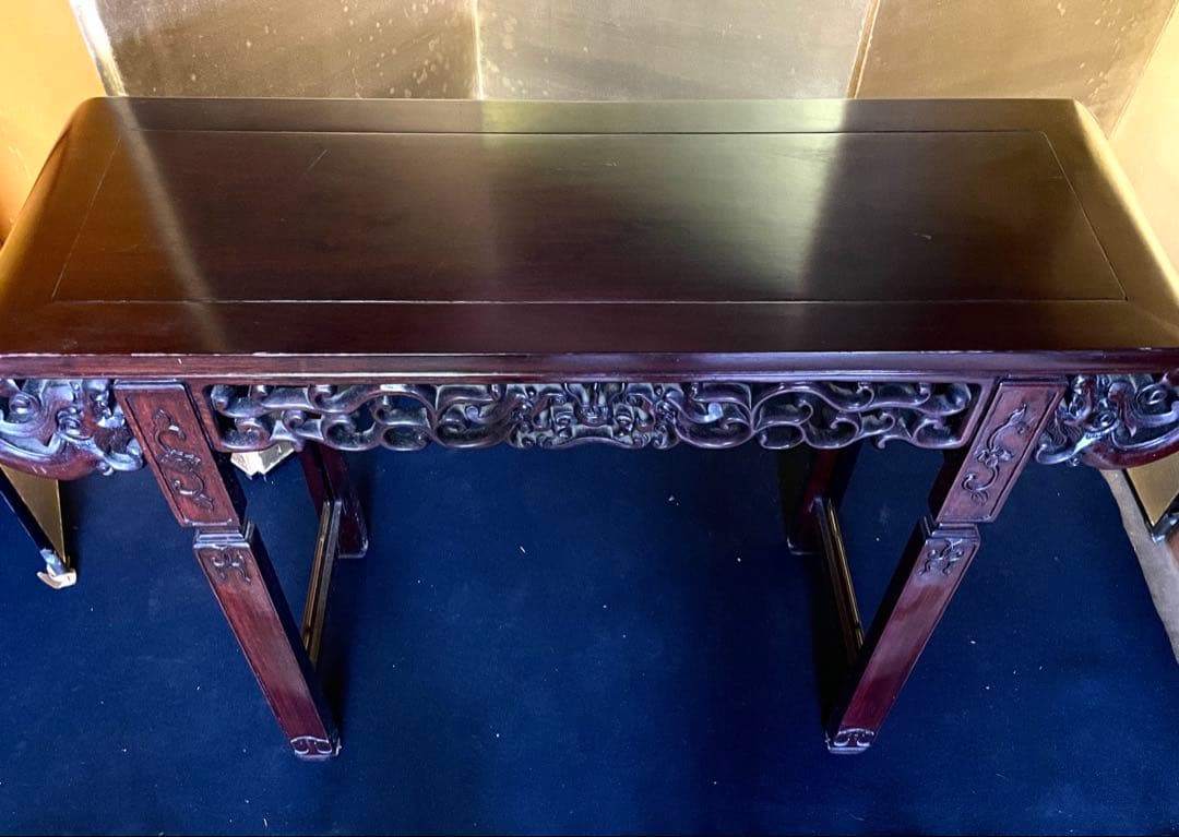 「母」 中国美術 龍唐草彫 祭壇 テーブル 19世紀～唐木 紫檀 飾り台 花台