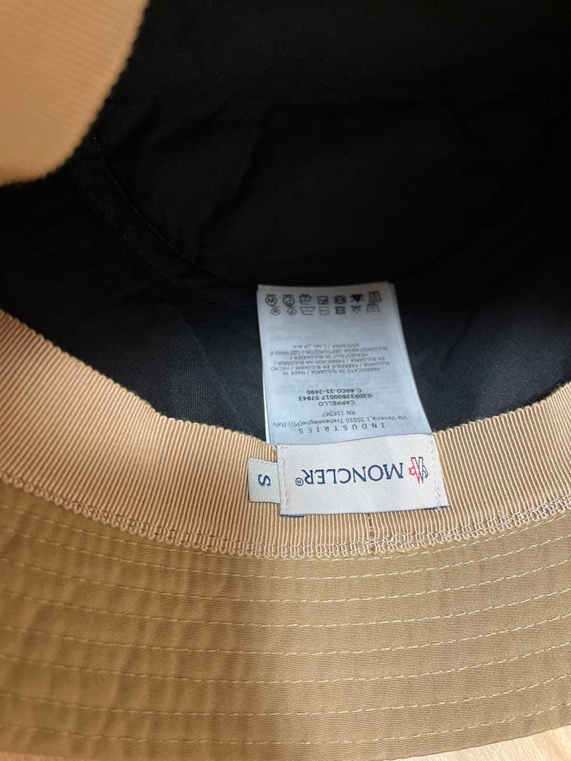 MONCLER バケットハット