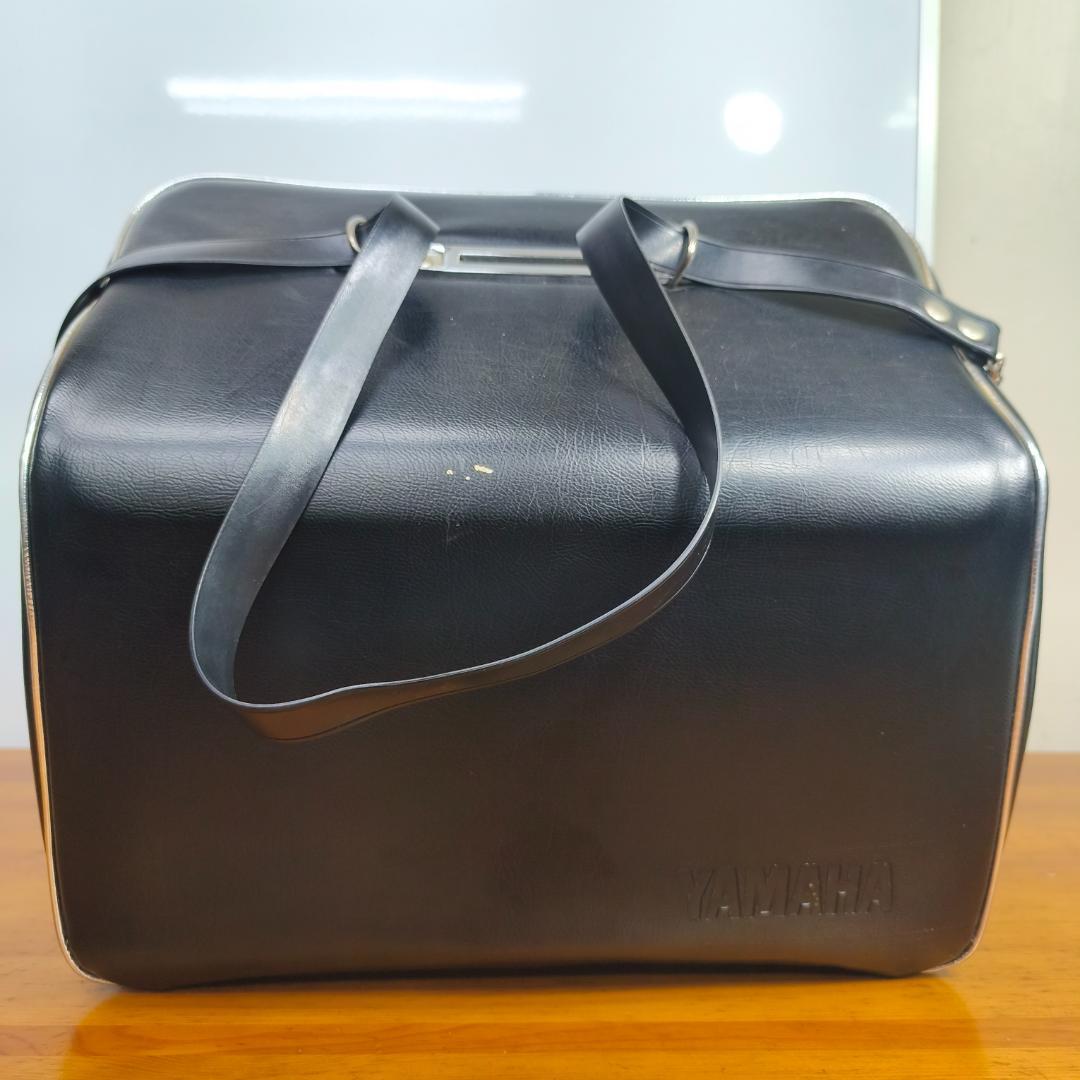 YAMAHA ヤマハ アコーディオン 8905 ケース付　赤