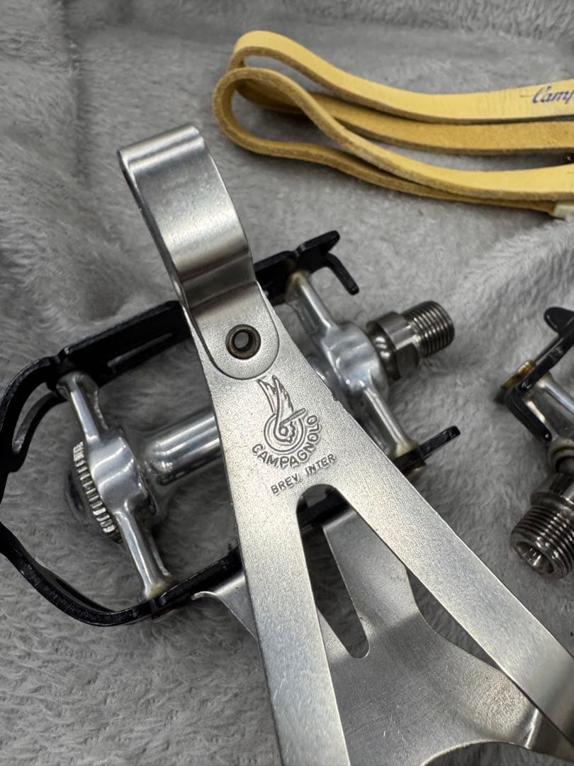 Campagnolo カンパニョーロ トゥークリップ付きペダル　ストラップ付属