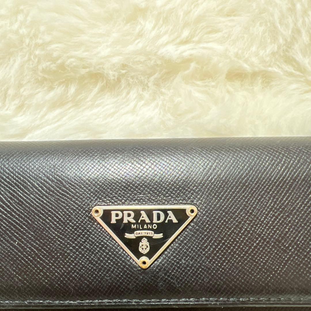 PRADA サフィアーノ　レザー　三つ折り財布