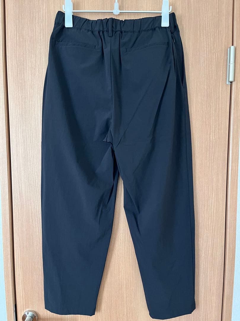 B&Y 360°MASTER セットアップ ブラック 上下L 美品