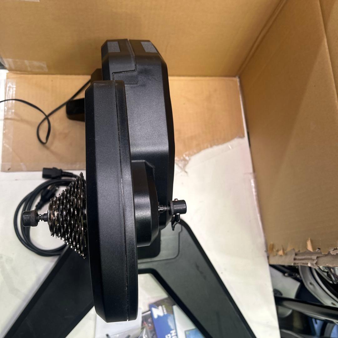 6831 タックス フラックス スマート FLUX 2 SMART ローラー台