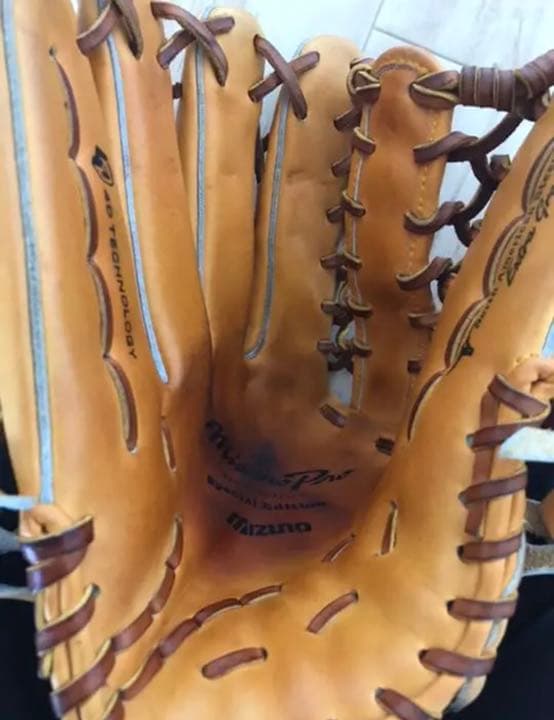 ミズノプロ 4D ビックMマーク 硬式用 W28907 グローブ グラブ