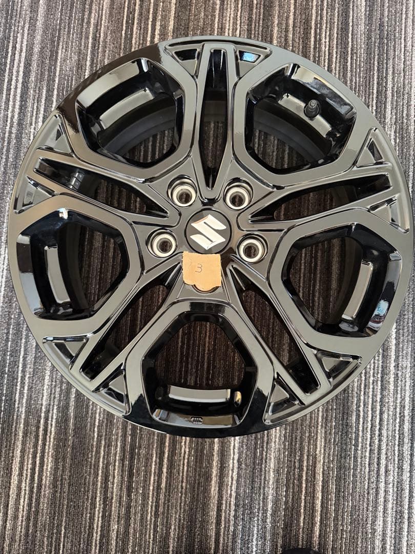 新車外し ZC33Sファイナルエディション ホイール4本 リアエンブレム付き