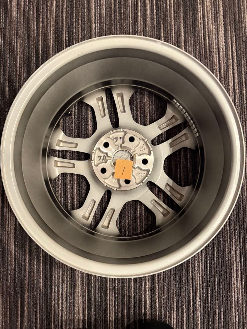 新車外し ZC33Sファイナルエディション ホイール4本 リアエンブレム付き