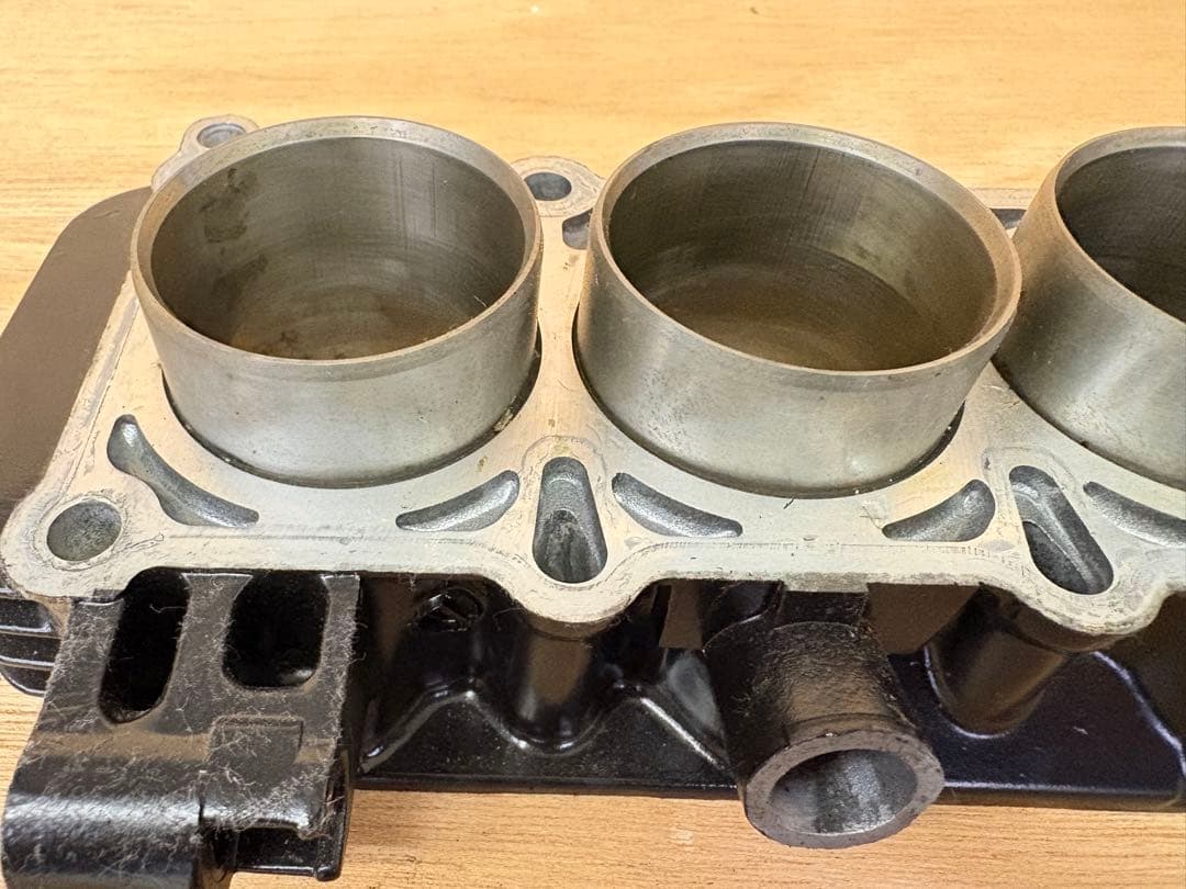 (3) バリオス 1型 シリンダー