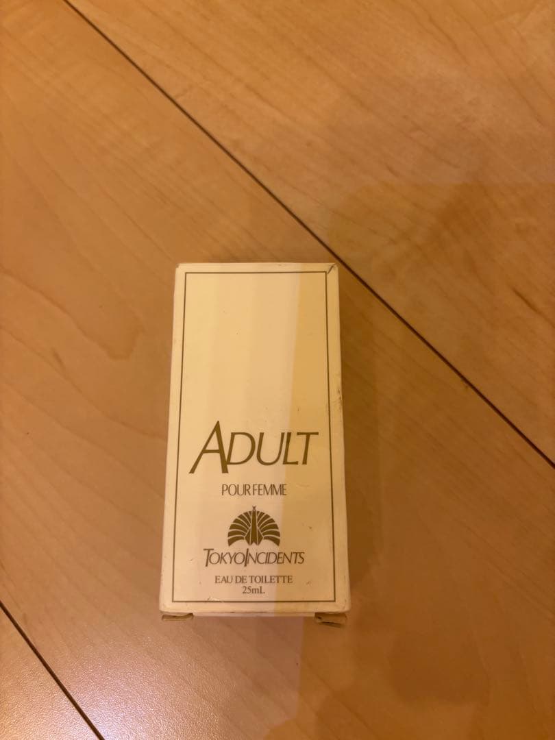 【9.5割残】東京事変ADULT POUR FEMME 香水