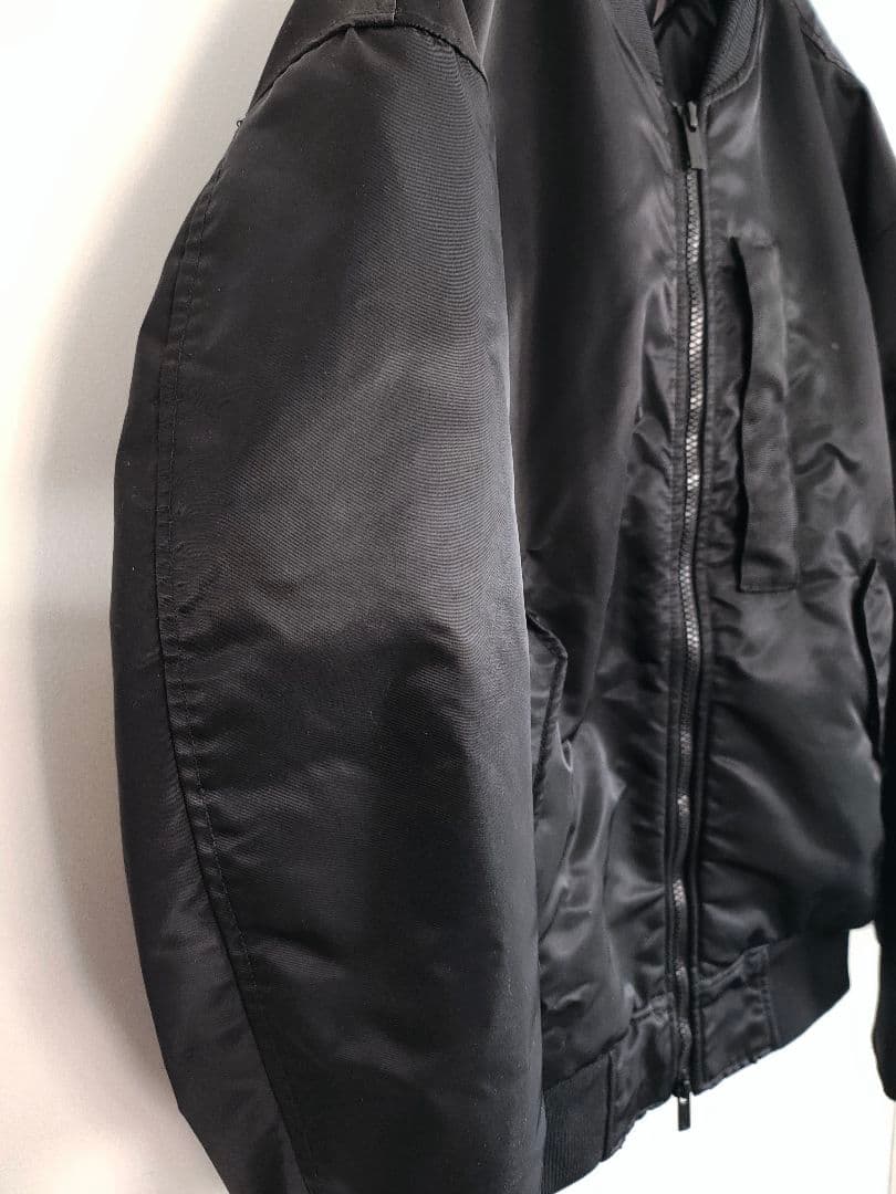 【美品】Uniqlo +J ハイブリッドダウンオーバーサイズMA-1 ブラックM