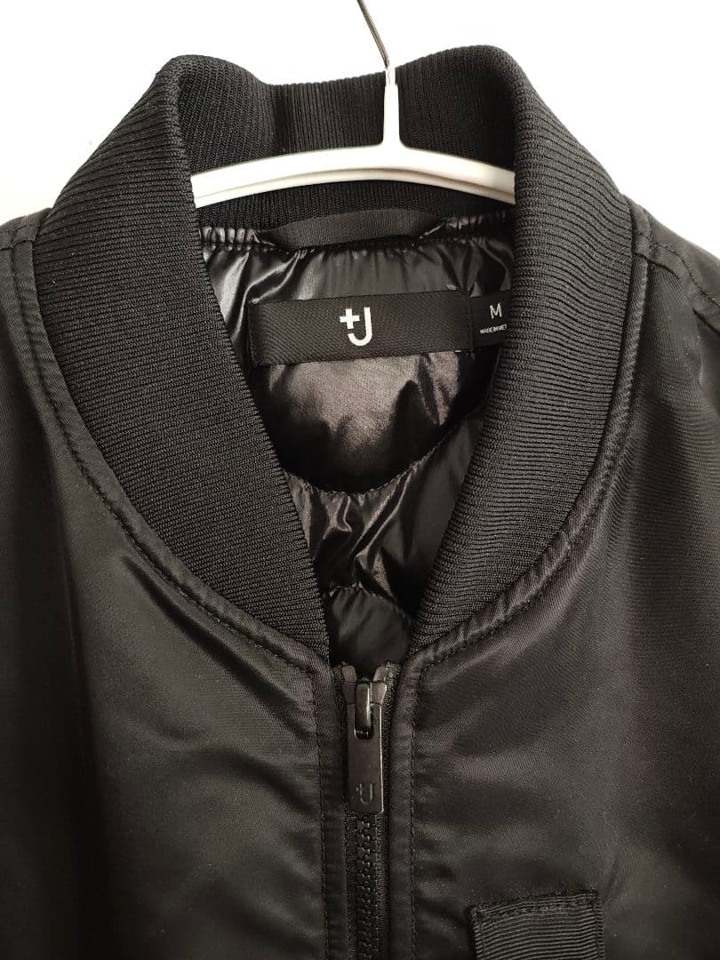 【美品】Uniqlo +J ハイブリッドダウンオーバーサイズMA-1 ブラックM