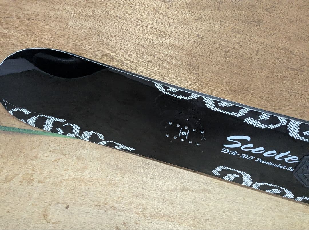 Scoote D.R.D.スクーター145 SCOOTERスノーボード 初心者