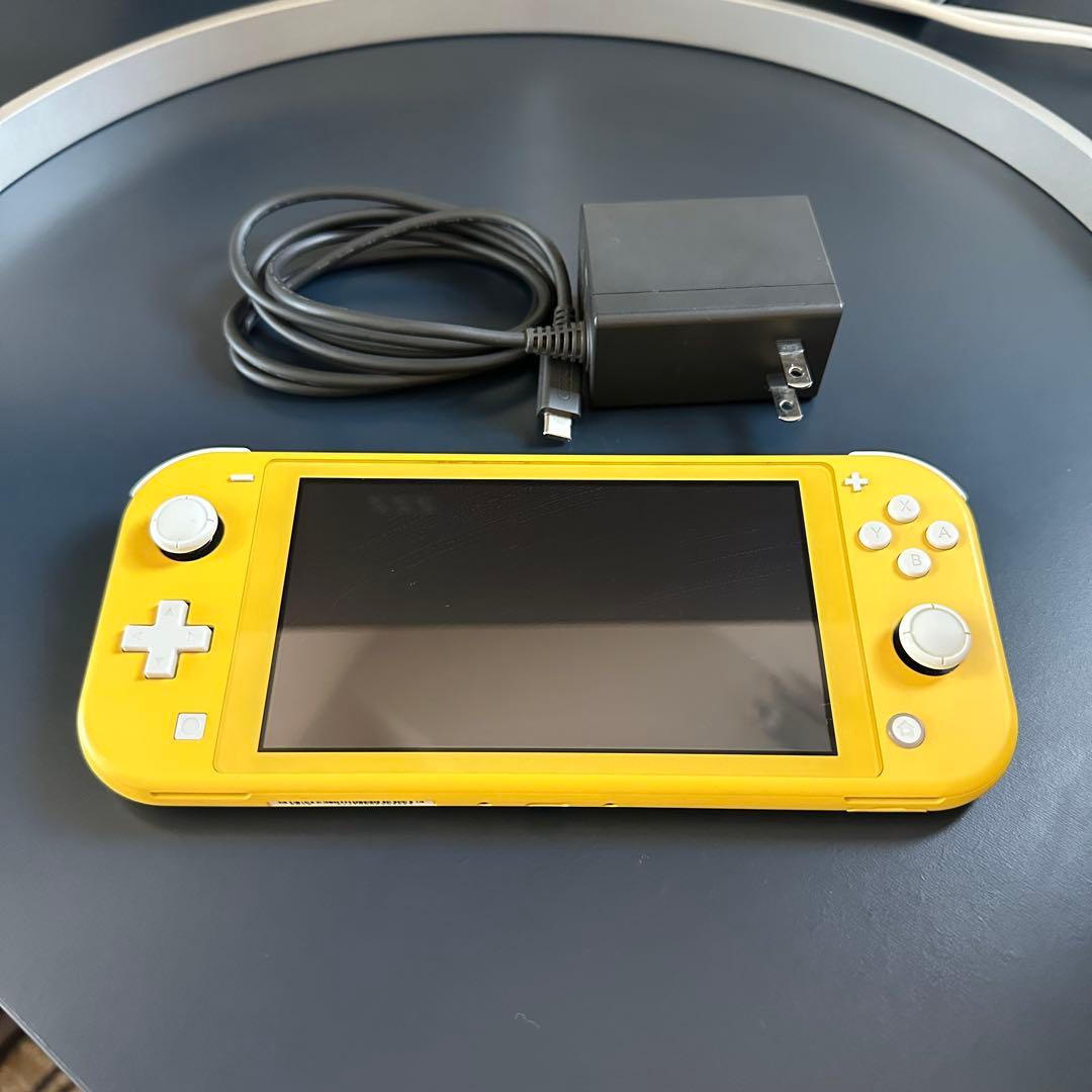 Nintendo Switch Lite イエロー 本体 充電器付き