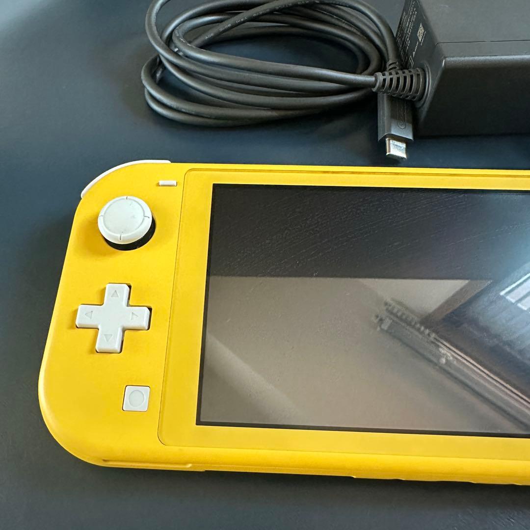 Nintendo Switch Lite イエロー 本体 充電器付き