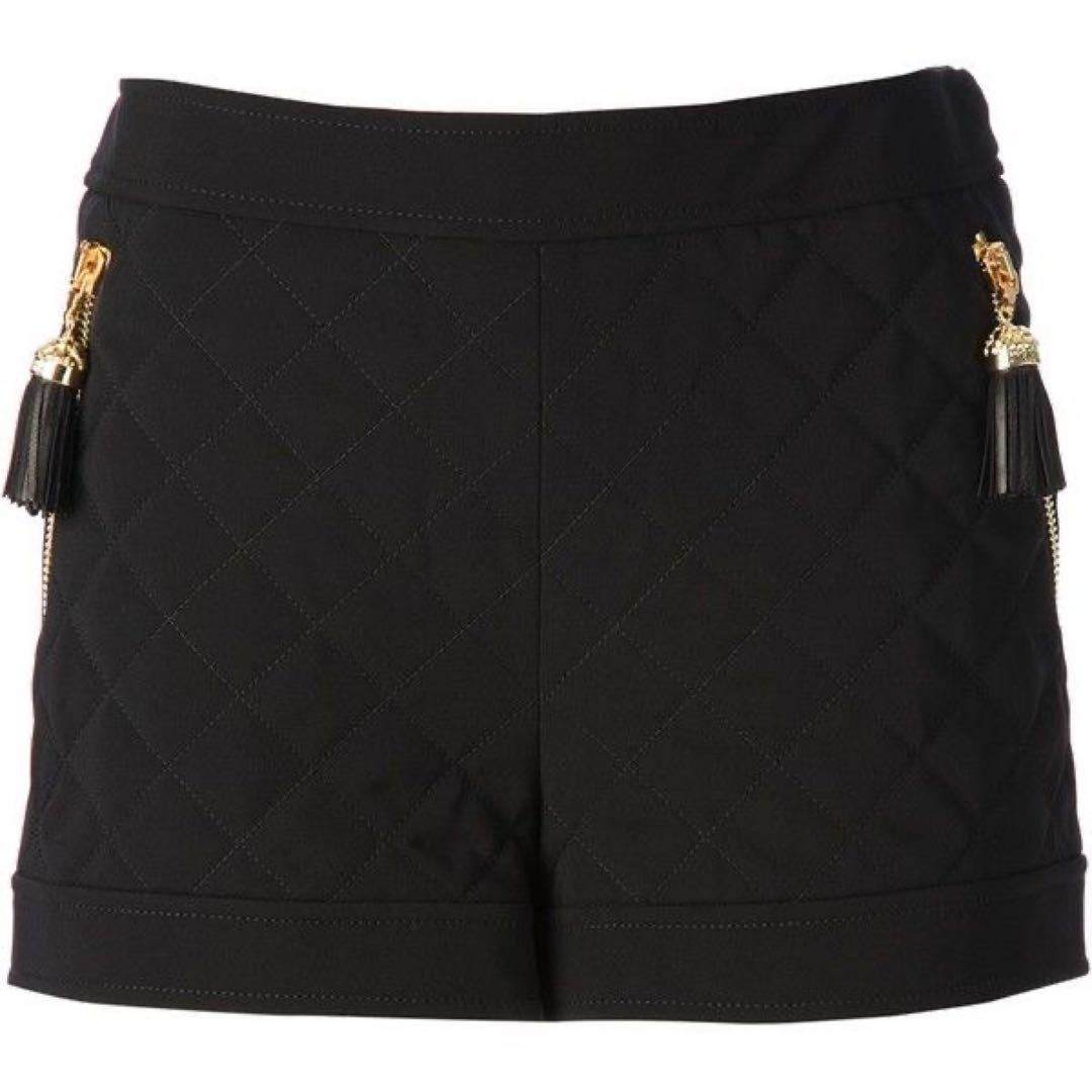 【新品タグ付】モスキーノ厚地ブラックショートパンツ ジッパーポケットタッセル付き