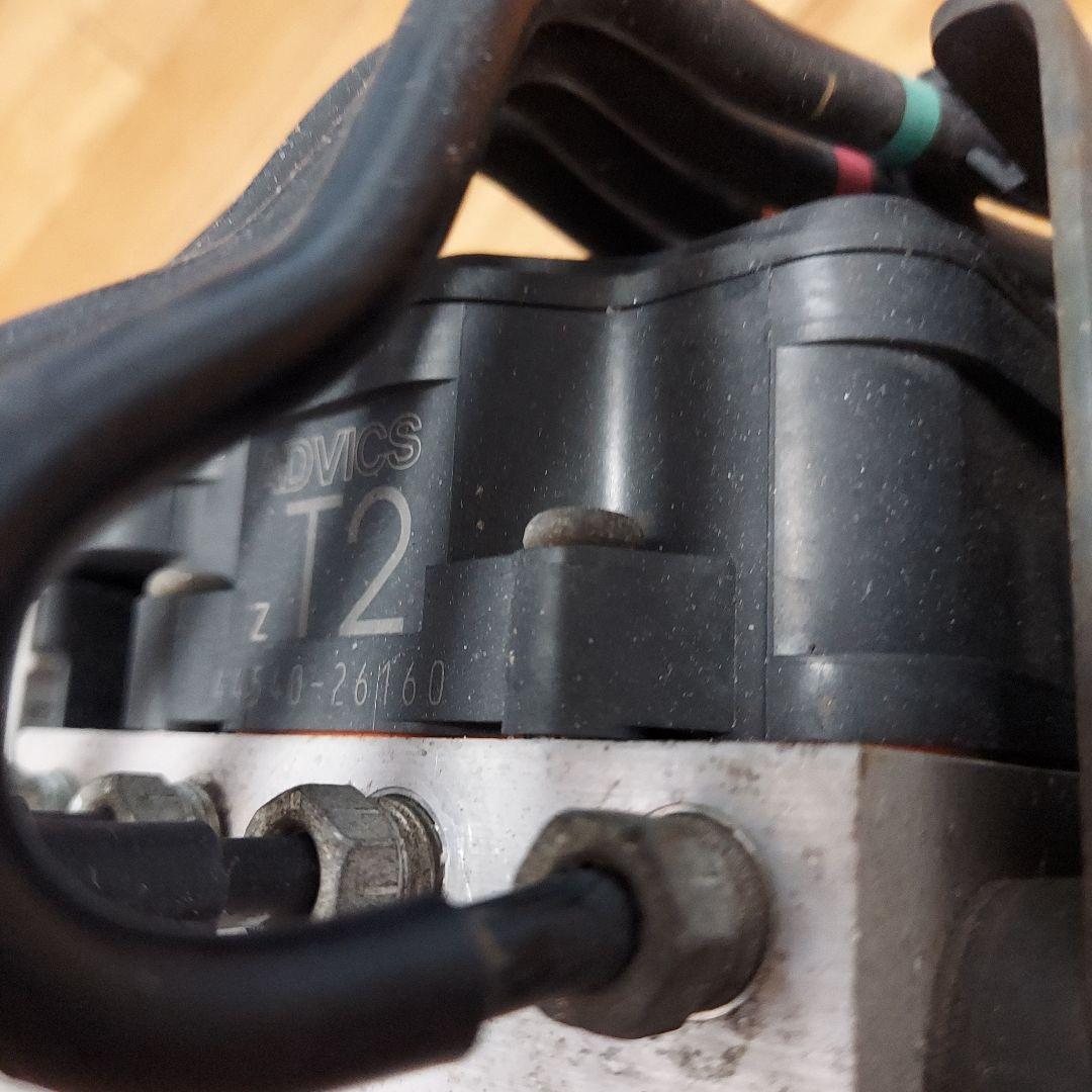 ハイエースGDH201 ABS アクチュエーター ブレーキ [R2年]