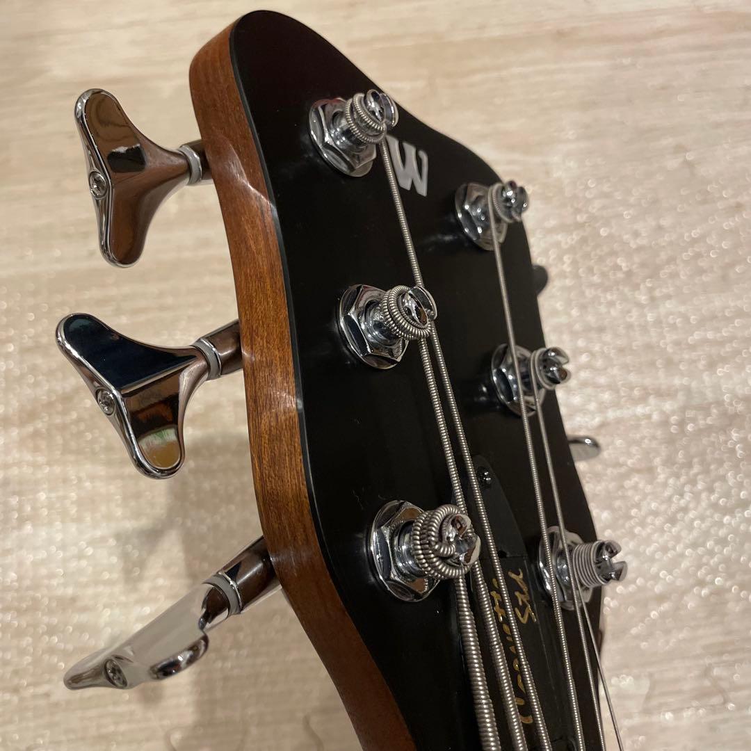 Warwick Corvette Standardドイツ製6弦ベース ボルトオン