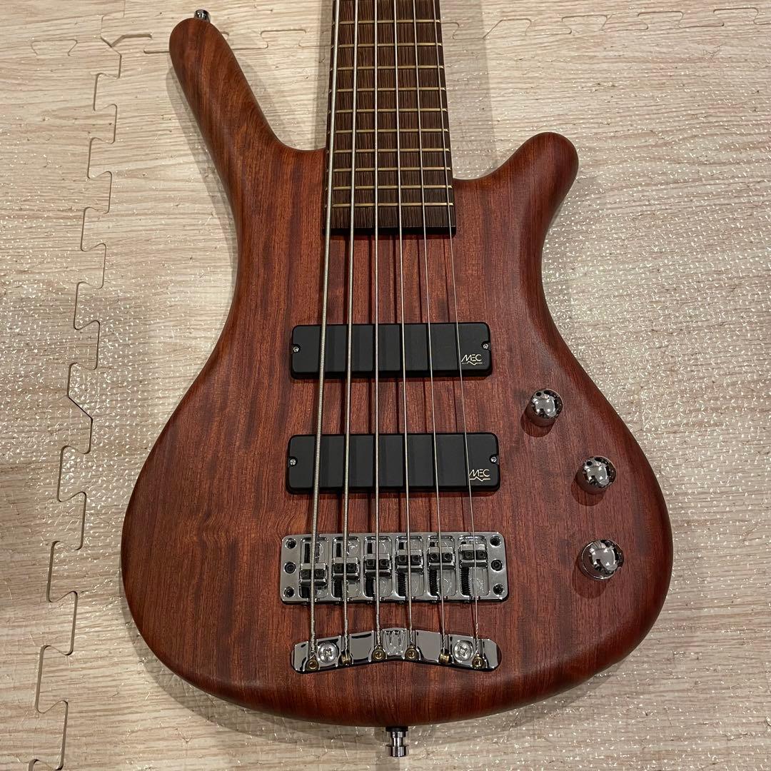 Warwick Corvette Standardドイツ製6弦ベース ボルトオン