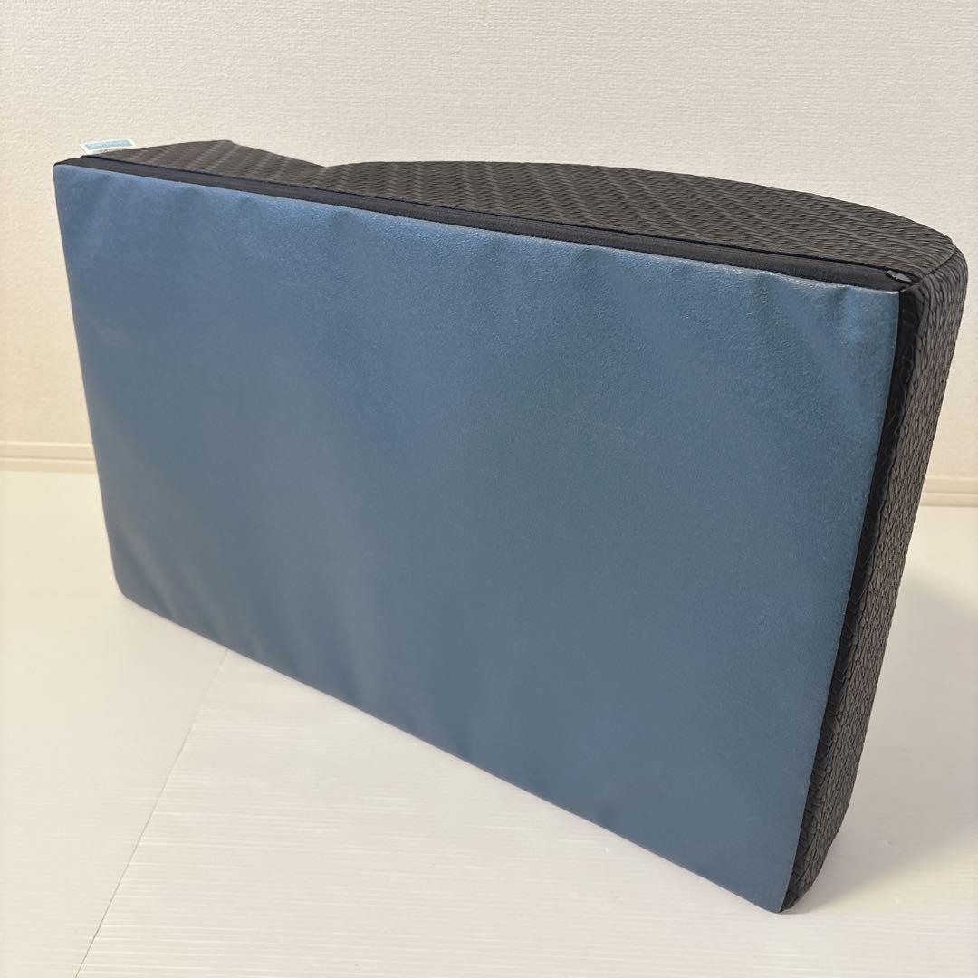 【極美品】フレックスバレル クッションくじら型 サンテパレル 2点セット