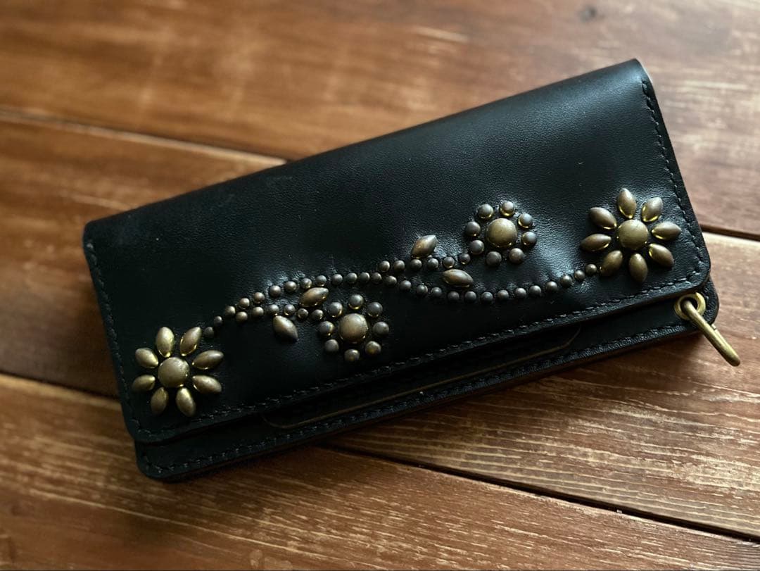 トラッカーウォレット TW-05 MARYAM社 ホースバット フラワースタッズ