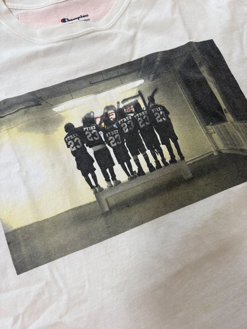 pyrex vision ヴァージルアブロー×champion Tシャツ