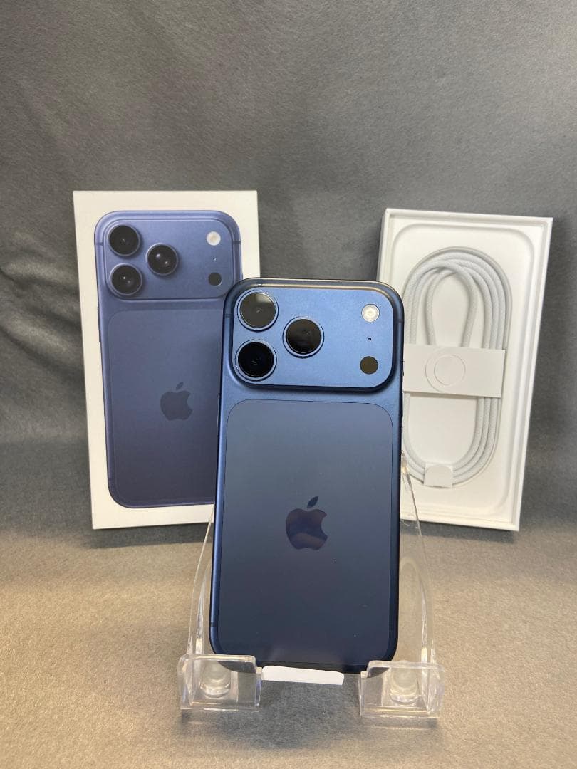 新品同様 Appleストア版 SIMフリー iPhone17 Pro 256GB